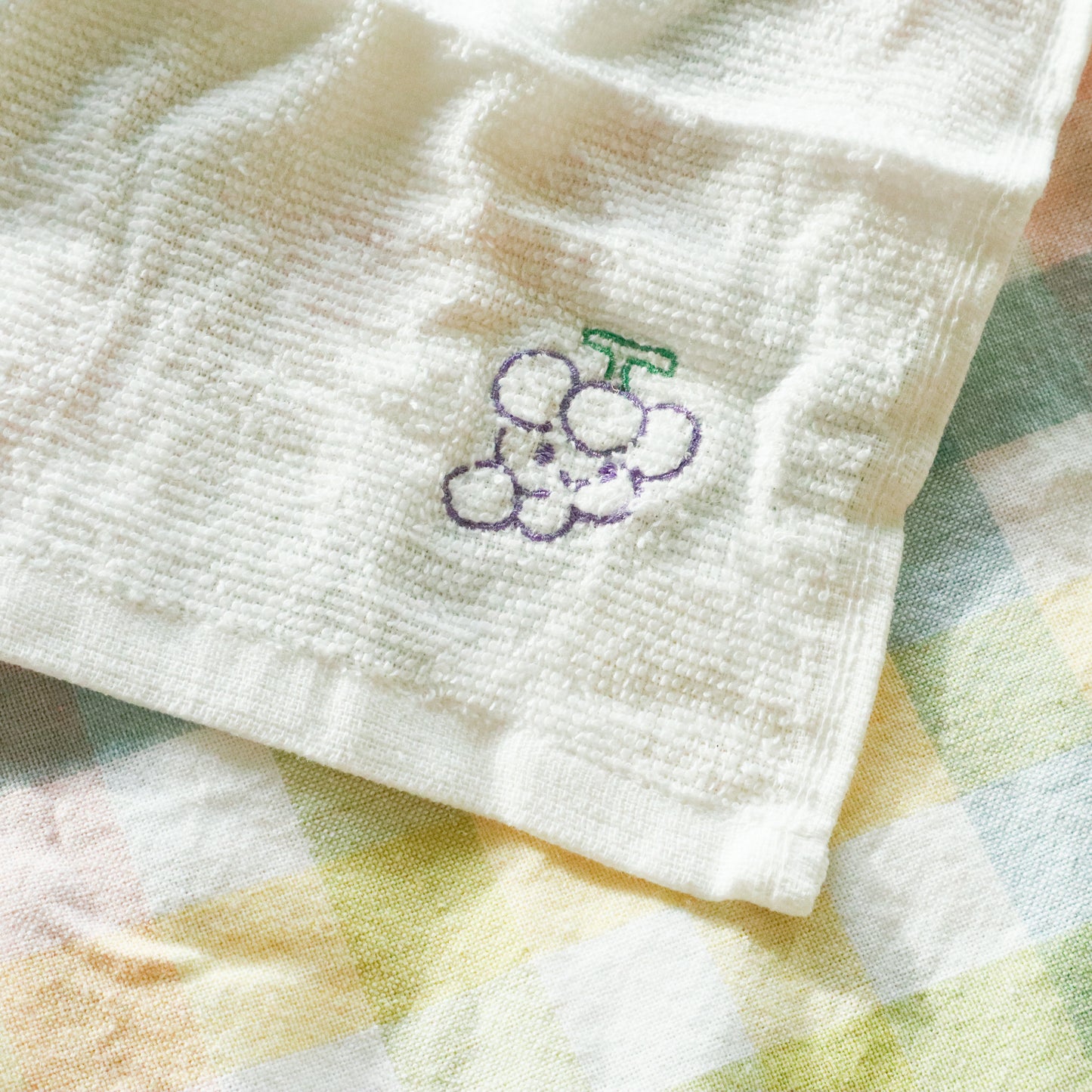 Grape | Handkerchief