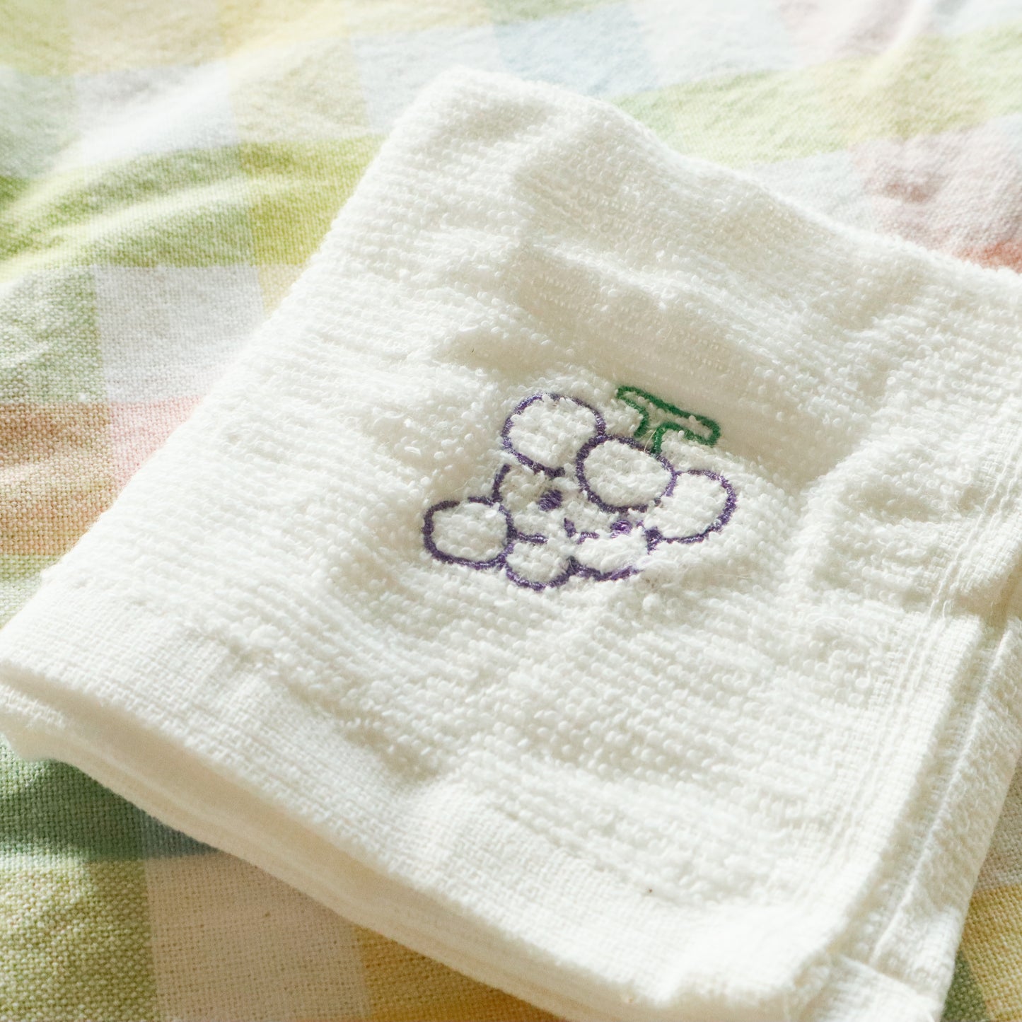 Grape | Handkerchief