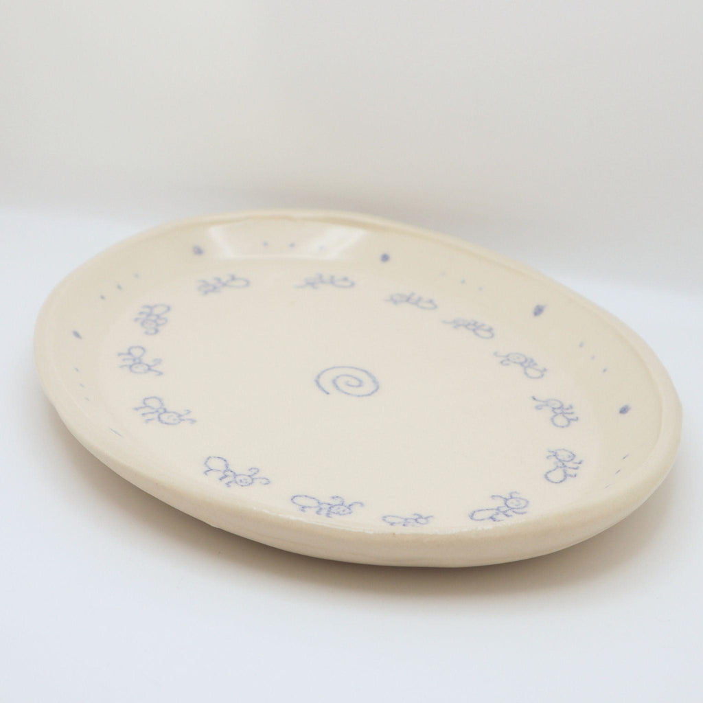 Ants' life | Plate