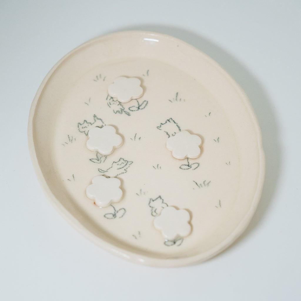 Hidden in the Flowers | Plate