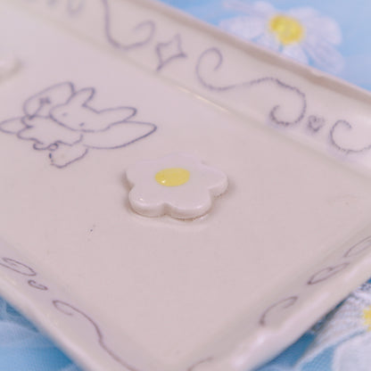Egg or Flower? | Plate