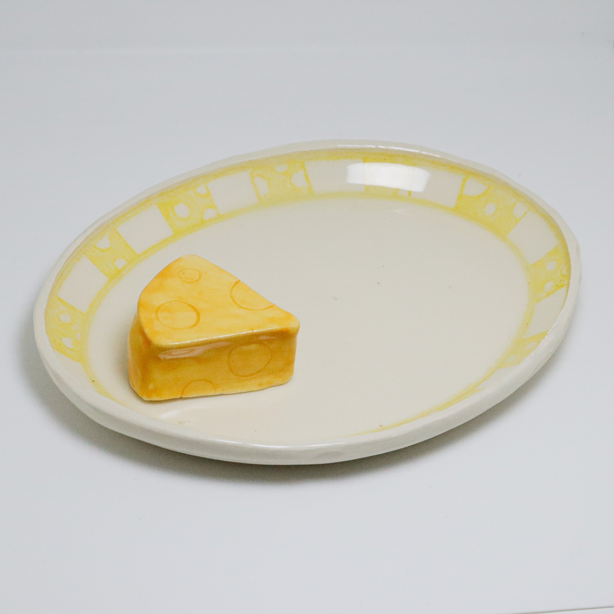 Mouse and His Hideaway | Plate